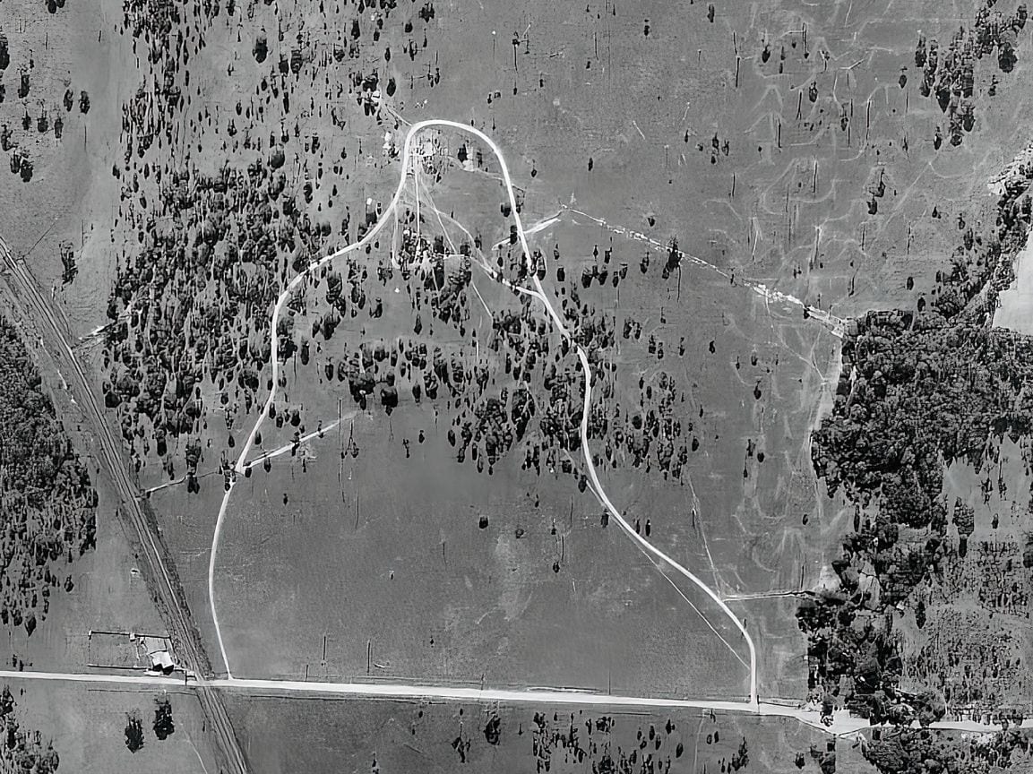 1946-BCC000134791-Resize-Radio-Site-1946